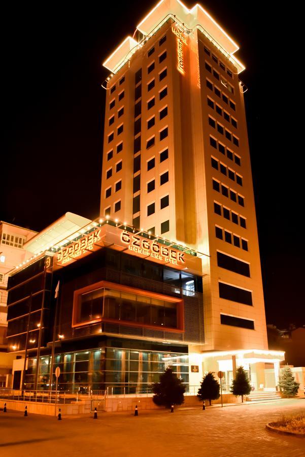 Ozgobek Ronesans Hotel De Luxe Uşak Extérieur photo