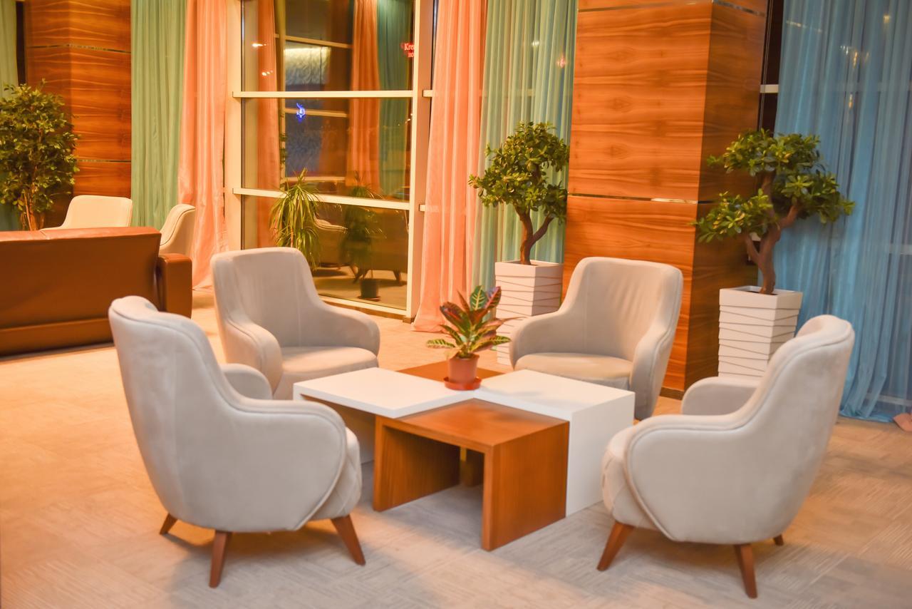 Ozgobek Ronesans Hotel De Luxe Uşak Extérieur photo