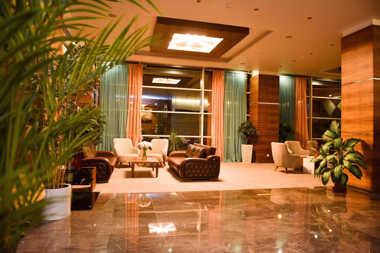 Ozgobek Ronesans Hotel De Luxe Uşak Extérieur photo