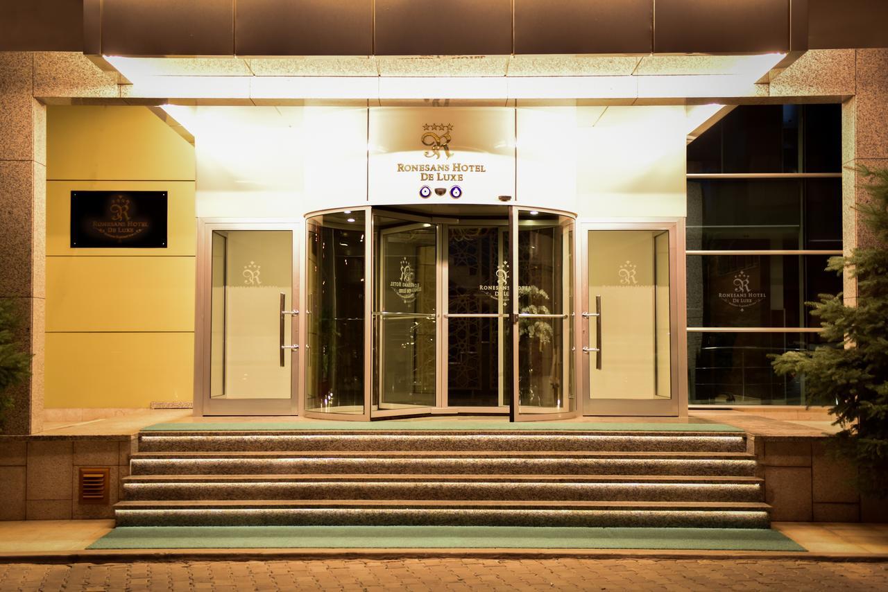 Ozgobek Ronesans Hotel De Luxe Uşak Extérieur photo